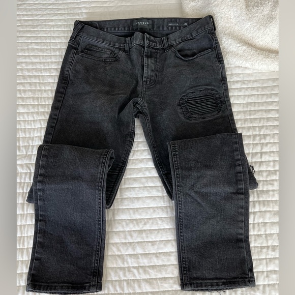 Pacsun Jeans (31-32) - Picture 7 of 11